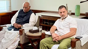 <div class="paragraphs"><p>تصویر آئی این سی</p></div>