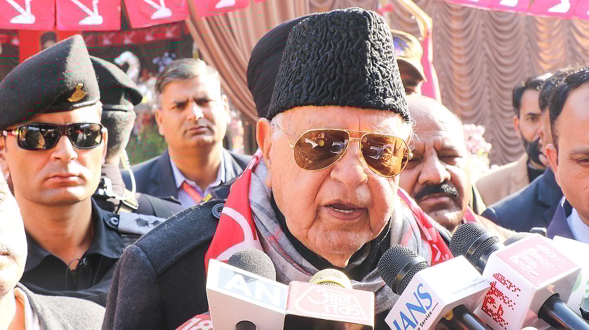 فاروق عبداللہ پر جموں میں جان لیوا حملہ، شادی کی تقریب میں نزدیک سے چلائی گئی گولی، حملہ آور گرفتار