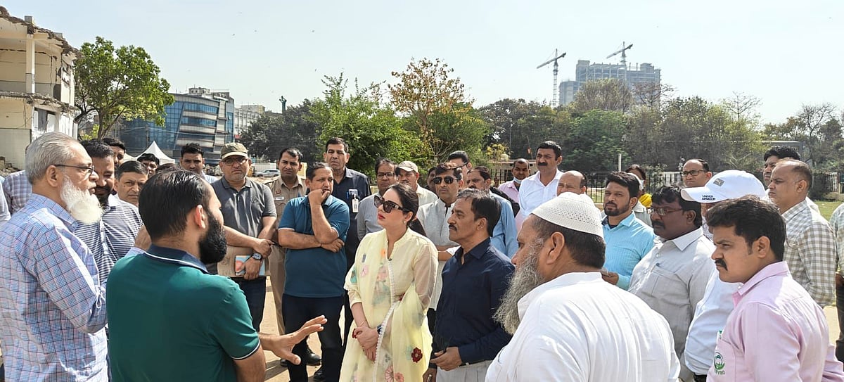 حج 2026: انتظامات کے لیے دہلی اسٹیٹ حج کمیٹی کی میٹنگ اور رام لیلا میدان کا مشترکہ معائنہ