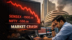 مشرق وسطیٰ جنگ کے اثرات: اسٹاک مارکیٹ کریش، سینسیکس کھلتے ہی 1900 پوائنٹس ٹوٹا