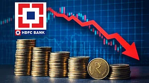 ایچ ڈی ایف سی بینک کو بڑا جھٹکا، چیئرمین اتنو چکرورتی مستعفی، حصص میں تیز گراوٹ