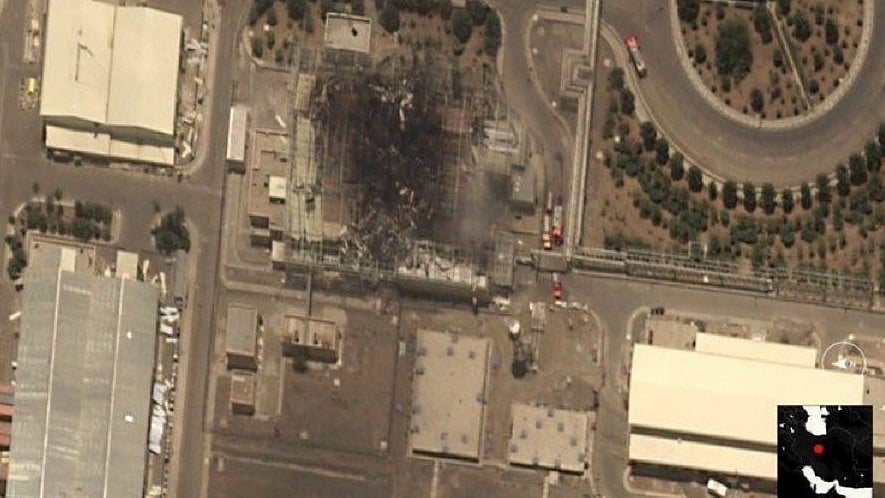 <div class="paragraphs"><p>نطنز جوہری تنصیب کی فائل تصویر، <a href="https://x.com/AdameMedia">@AdameMedia</a></p></div>