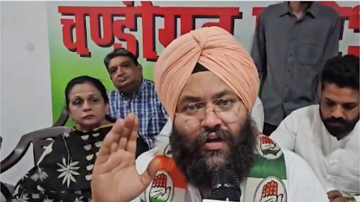 <div class="paragraphs"><p>فوٹو ویڈیو گریپ</p></div>