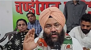 <div class="paragraphs"><p>فوٹو ویڈیو گریپ</p></div>