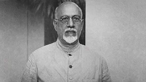 <div class="paragraphs"><p>یعقوب حسن سیٹھ</p></div>