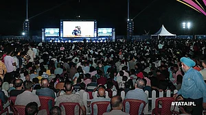 آئی پی ایل ’فین پارک‘ 2026: بی سی سی آئی نے 15 شہروں کا کیا اعلان، بغیر ٹکٹ اسٹیڈیم والا مزہ لے سکیں گے شائقین