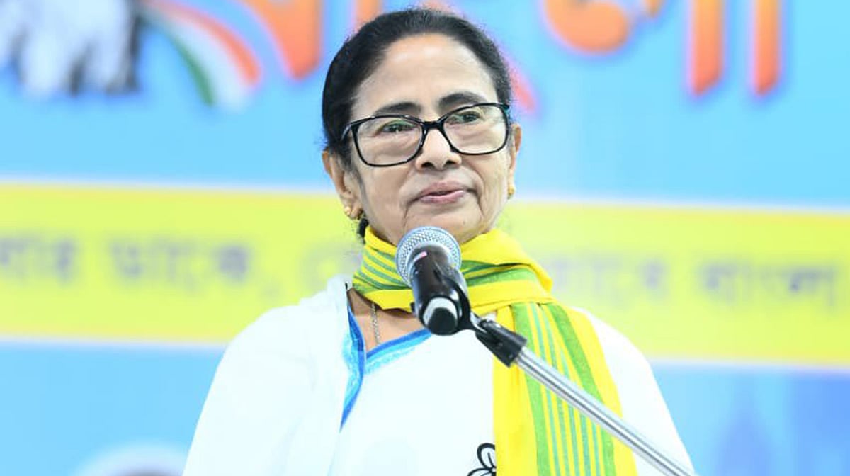 بنگال انتخابات: ممتا بنرجی کا جیت کا دعویٰ، ووٹر لسٹ میں چھیڑ چھاڑ کے الزامات، بی جے پی پر شدید حملہ