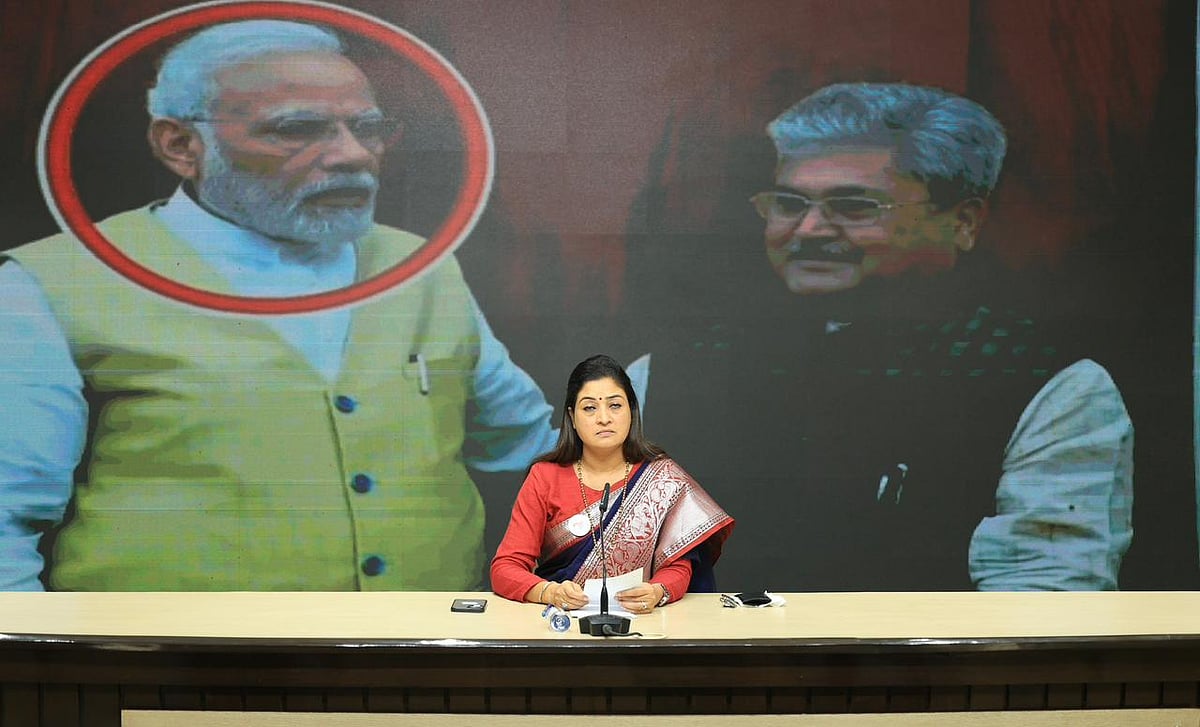 الکا لامبا کا بی جے پی پر بڑا حملہ: 44 عوامی نمائندوں پر سنگین الزامات، تصاویر کے ساتھ پیش کی پوری تفصیل