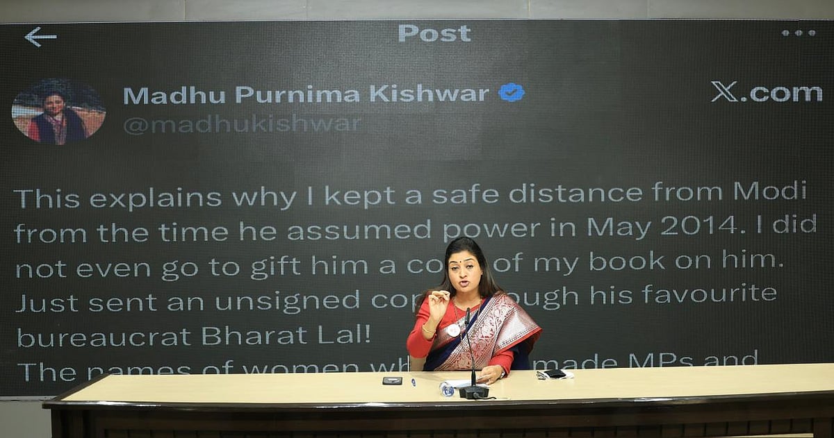 الکا لامبا کا بی جے پی پر بڑا حملہ: 44 عوامی نمائندوں پر سنگین الزامات، تصاویر کے ساتھ پیش کی پوری تفصیل