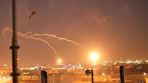 سعودی عرب میں ایئربیس پر ایران کا حملہ، کئی امریکی فوجی زخمی، ایندھن فراہم کرنے والے طیارے تباہ