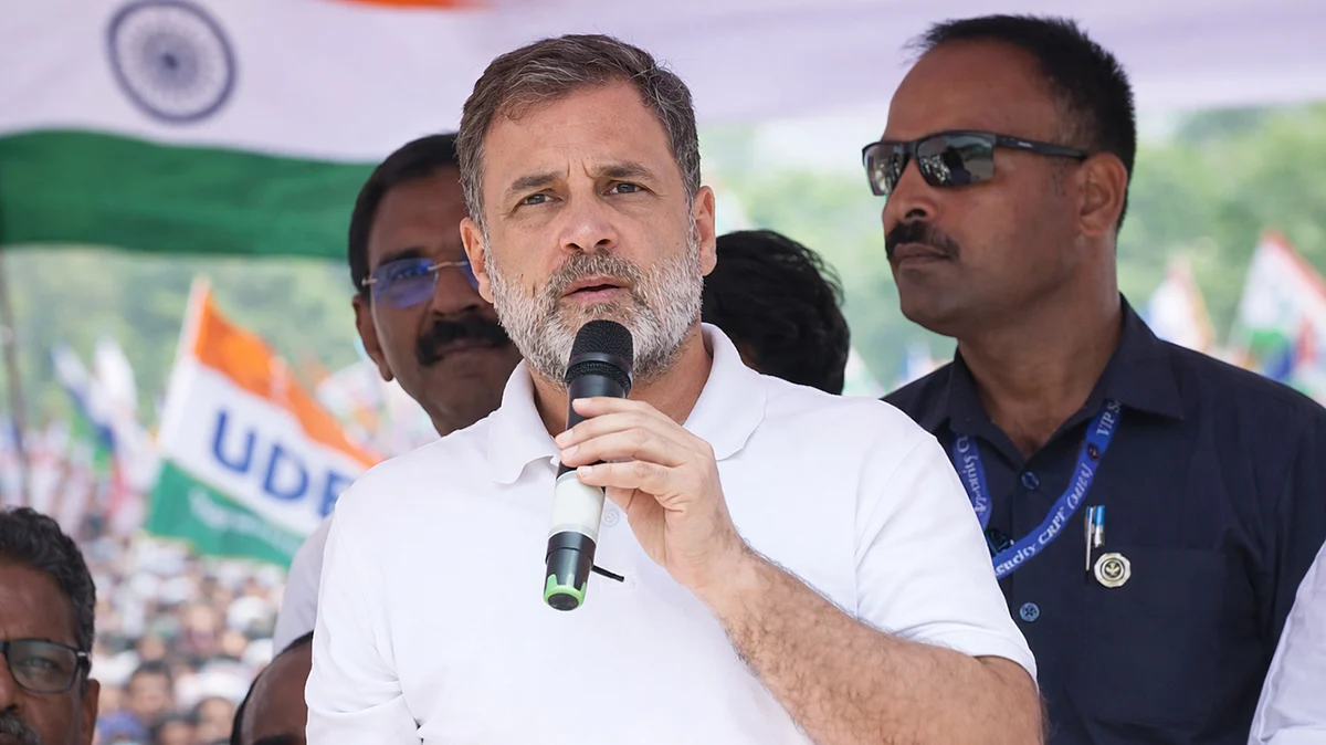 <div class="paragraphs"><p>کیرالہ میں کارنر میٹنگ سے خطاب کرتے راہل گاندھی / ویڈیو گریب</p></div>