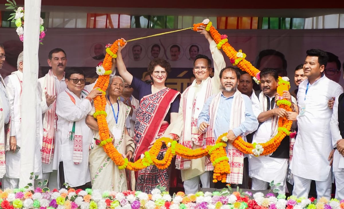 نریندر مودی آسام میں ’ڈبل انجن‘ کی جگہ ’ڈبل غلامی‘ کی حکومت چلا رہے ہیں: پرینکا گاندھی