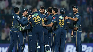 <div class="paragraphs"><p>گجرات کی ٹیم جیت کا جشن مناتی ہوئی، تصویر ’ایکس‘ <a href="https://x.com/IPL">@IPL</a></p></div>