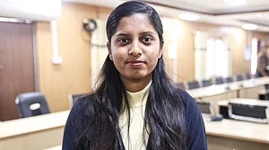 <div class="paragraphs"><p>روبی ٹھاکر، تصویر سوشل میڈیا</p></div>