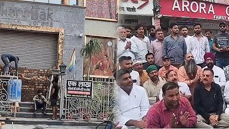 <div class="paragraphs"><p>میرٹھ سنٹرل مارکیٹ، تصویر سوشل میڈیا</p></div>