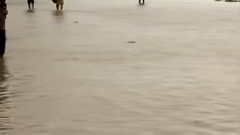 متھرا میں المناک حادثہ: ندی میں کشتی الٹنے سے 10 عقیدتمندوں اور سیاحوں کی موت، متعدد لاپتہ