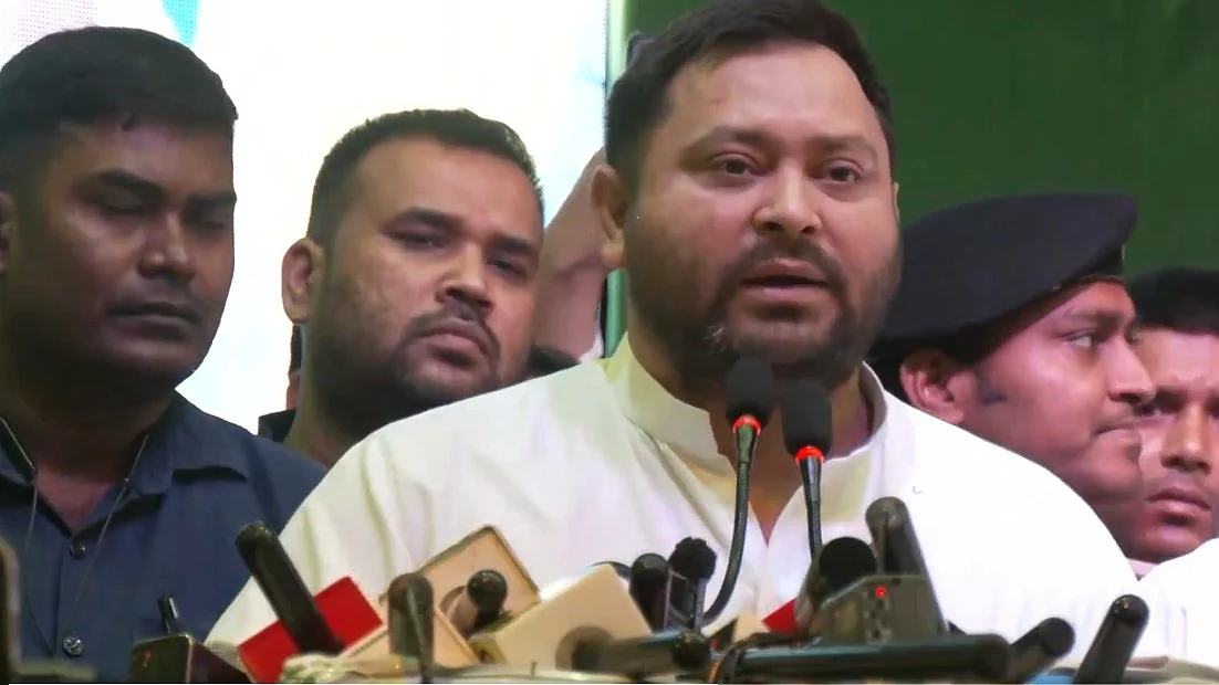 <div class="paragraphs"><p>تیجسوی یادو (ویڈیو گریب)</p></div>