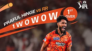 <div class="paragraphs"><p>پرفل ہنگے، تصویر ’ایکس‘ @IPL</p></div>