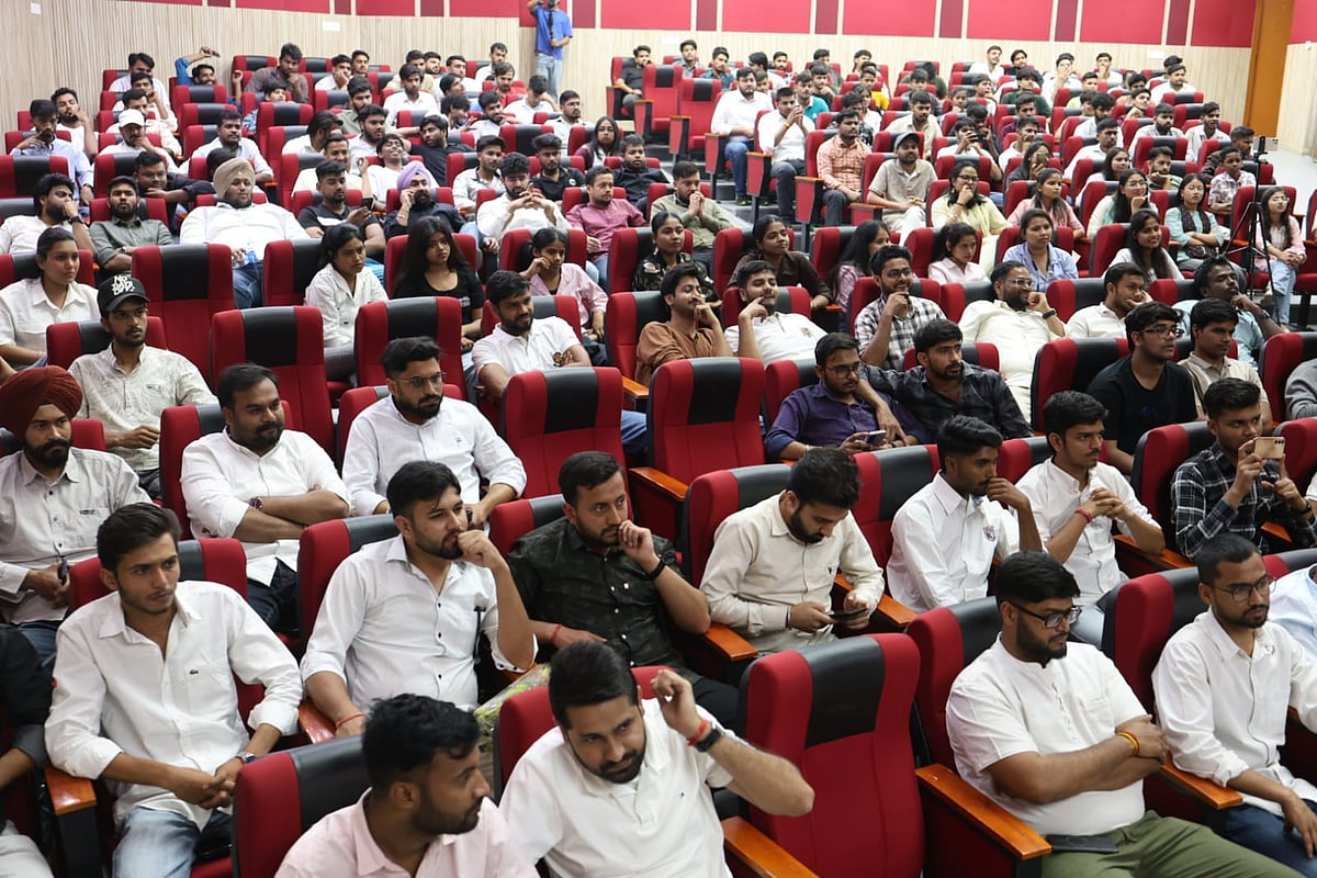 <div class="paragraphs"><p>’سماجک نیائے سمیلن‘ میں موجود سامعین، تصویر ’ایکس‘&nbsp;<a href="https://x.com/nsui">@nsui</a></p></div>