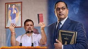 ’آئین کو کمزور کرنے کی کوششیں جاری، آخری دم تک دفاع کروں گا‘، امبیڈکر کے یومِ پیدائش پر راہل گاندھی کا عزم