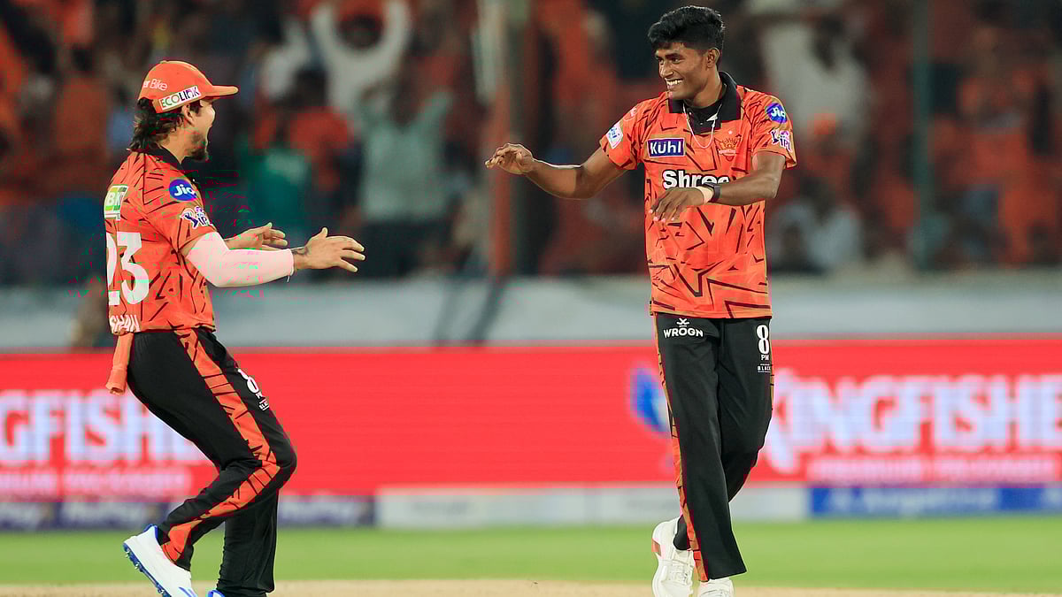 <div class="paragraphs"><p>ثاقب حسین، تصویر سوشل میڈیا، بشکریہ&nbsp;@IPL</p></div>