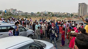 کیا مزدوروں کی کم از کم اجرت 20 ہزار ہو گئی؟ یوپی حکومت نے واضح کی سچائی