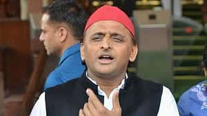 ’خواتین ریزرویشن بل‘ فریب کا سیاہ دستاویز، پارلیمنٹ کے خصوصی اجلاس سے پہلے اکھلیش یادو برہم