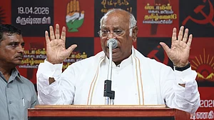 ملکارجن کھڑگے کا مودی حکومت پر سخت حملہ- ’تمل ناڈو نفرت کے خلاف دیوار بنے گا‘