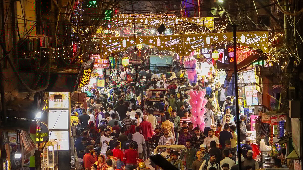 آ گیا شادی کا سیزن! بازاروں کی رونق ہوگی بحال، دہلی میں 3 لاکھ کروڑ روپئے کے ممکنہ کاروبار کے لیے تاجر پُرامید
