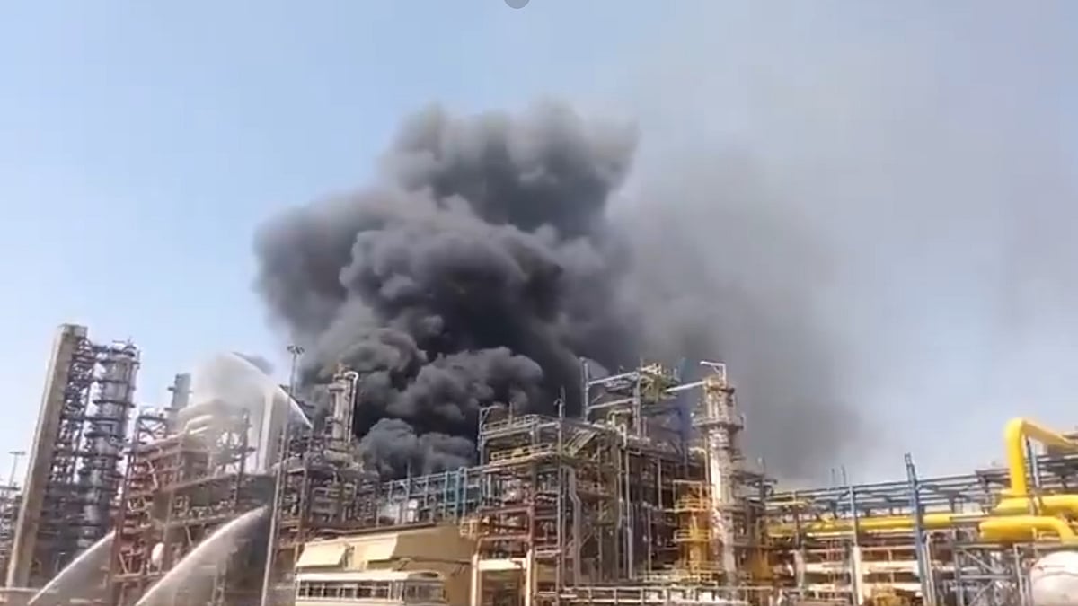 <div class="paragraphs"><p>پچپدرا ریفائنری (ویڈیو گریب)</p></div>