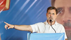 <div class="paragraphs"><p>مغربی بنگال میں ایک انتخابی ریلی سے خطاب کرتے ہوئے راہل گاندھی، تصویر ’ایکس‘ @INCIndia</p></div>