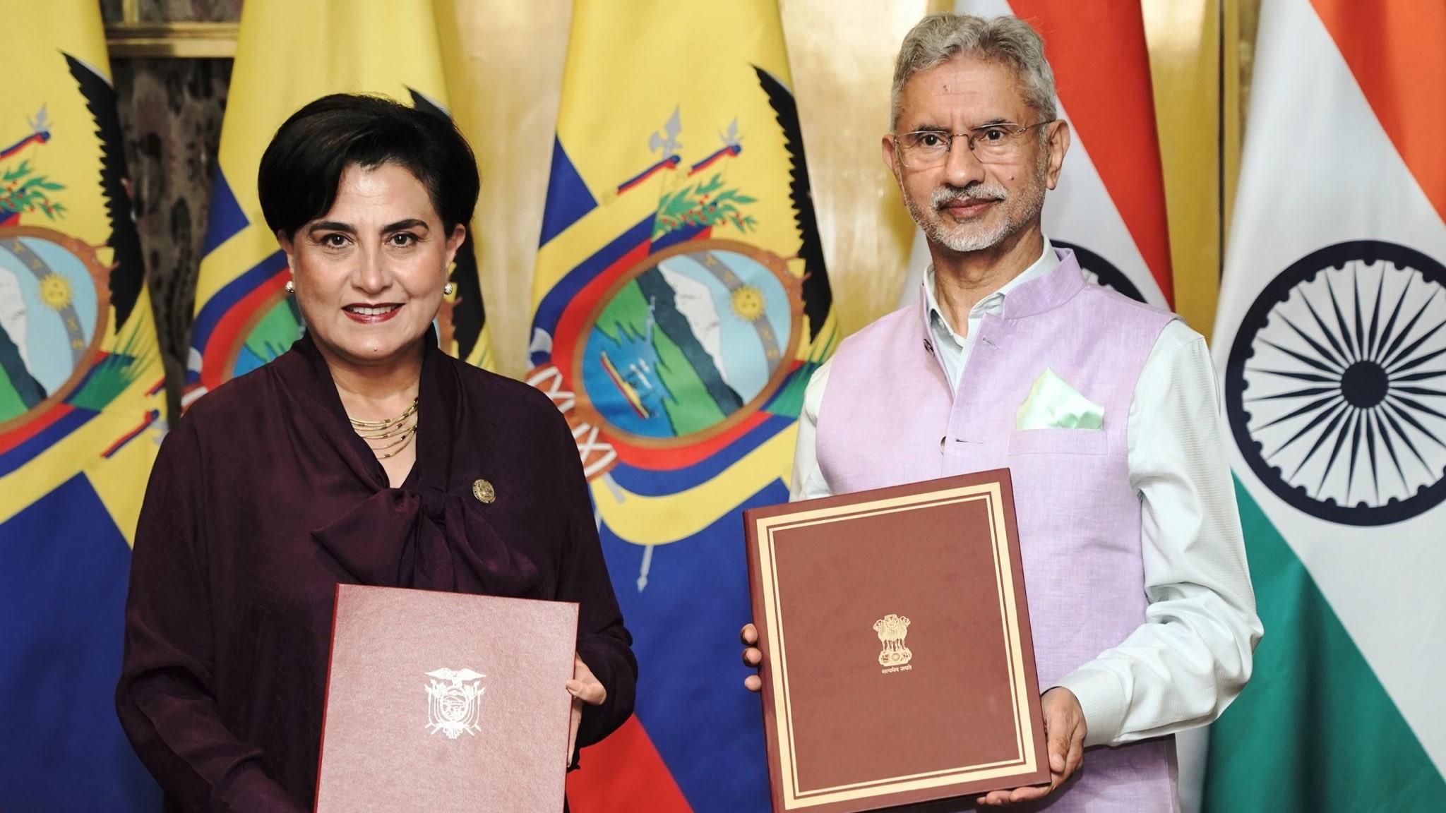 ڈاکٹر ایس جے شنکر نے ایکواڈور کی وزیر خارجہ سے کی ملاقات، تجارت اور زراعت پر زور