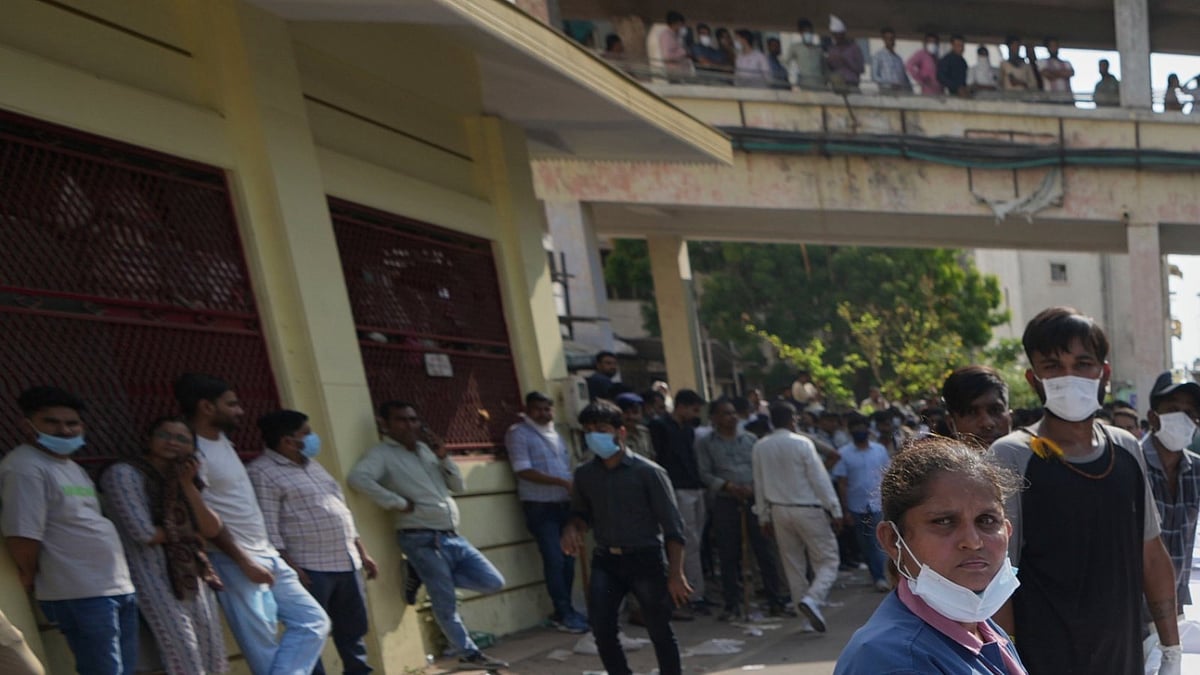 اتر پردیش: کاسگنج میں بھنڈارے کا بچا ہوا کھانا کھا کر 100 لوگ اسپتال پہنچے، تحقیقات شروع