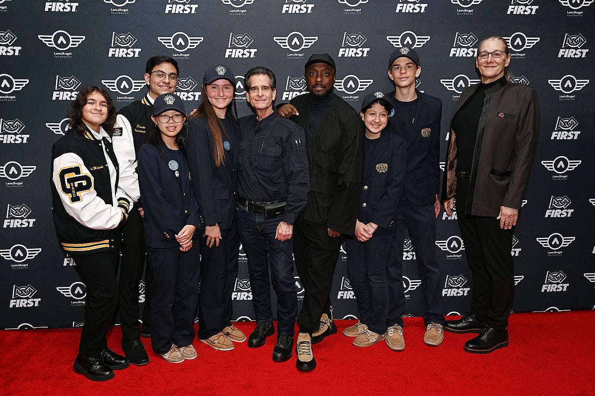 Robotics teams with will.i.am and Dean Kamen and Bina Rothblatt