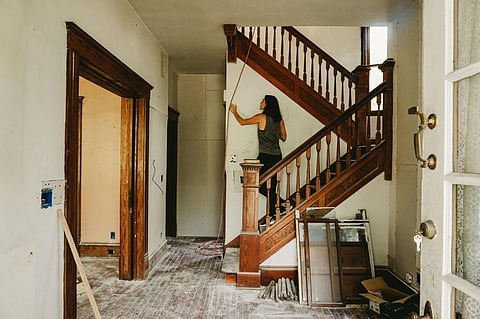 From Fixer-Upper to Dream Home: Key Remodeling Tips for Seattle Buyers