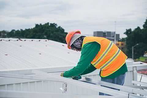 What to Look for When Hiring a Roofing Contractor