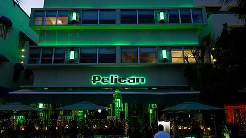 Pelican Hotel Facade