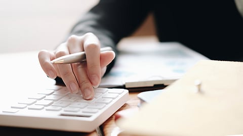 From Manhattan to Madrid: Navigating Taxes for Americans Abroad

