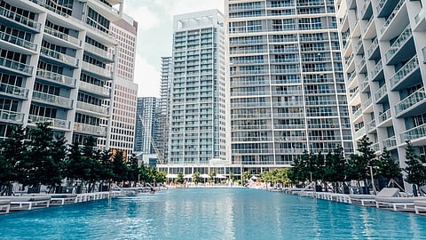 W Miami