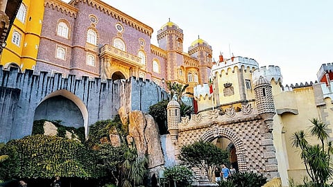 Castles and Vineyards: A Regal Portuguese Expedition