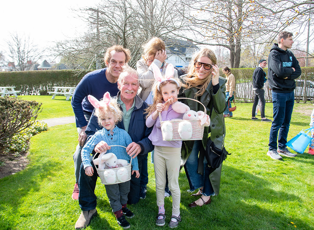 Spring Festivities: Easter Weekend 2025 at Southampton Inn