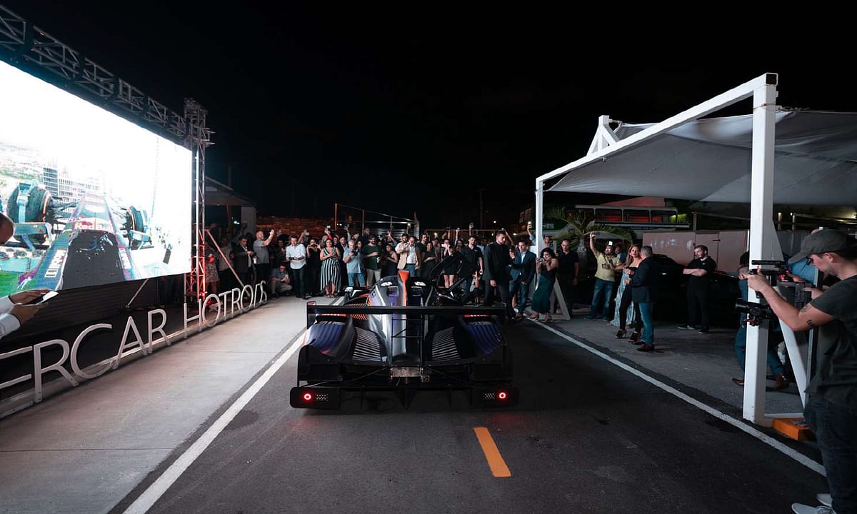 Supercar Showdown 4.0: Miami F1 Week's Ultimate High-Speed Luxury Event