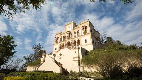 Ananda Palace 