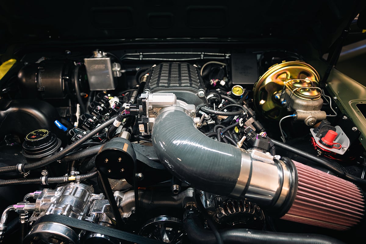 ECD Power Surge: 700HP Defender for Luxury Car Collectors