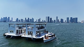 ARKHAUS Off The Grid Dining on the Water