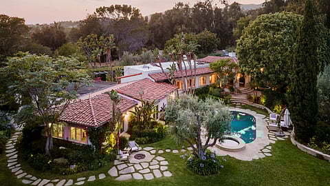 A Legendary Malibu Retreat With Lush Grounds and Rock ’n’ Roll Provenance