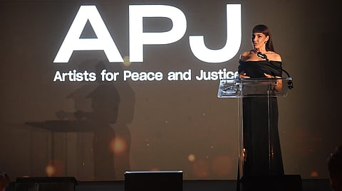 Amanda Brugel, 2025 APJ Honoree, accepting her award