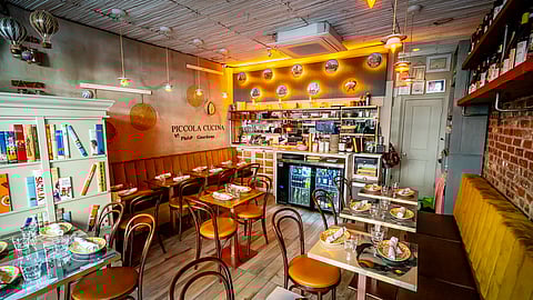 Piccola Cucina Enoteca & Tapas dining room interior