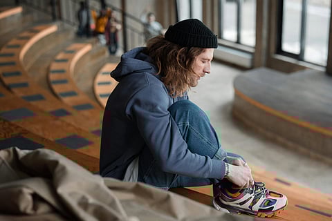 Best Shoes to Pair with a Men’s Essentials Hoodie 