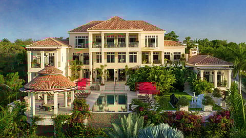 Quintessence Hotel Exterior